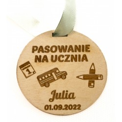 Medal pasowanie na ucznia